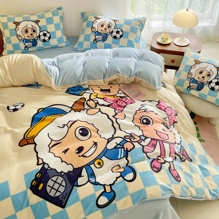 91家纺网 家纺一手货源 找家纺 鸿森林 2025新款牛奶绒大版数码印花喜羊羊与灰太狼系列四件套 体育之星