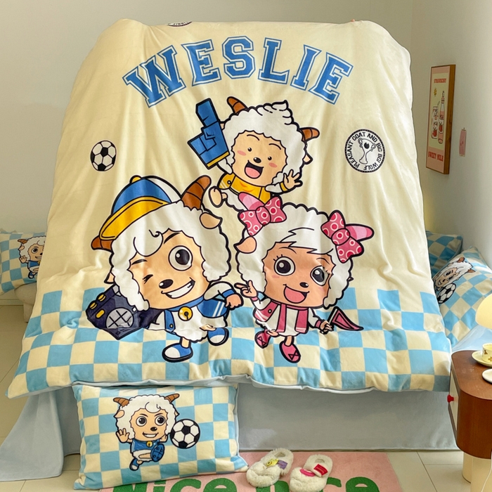 91家纺网 家纺一手货源 找家纺 鸿森林 2025新款牛奶绒大版数码印花喜羊羊与灰太狼系列四件套 体育之星