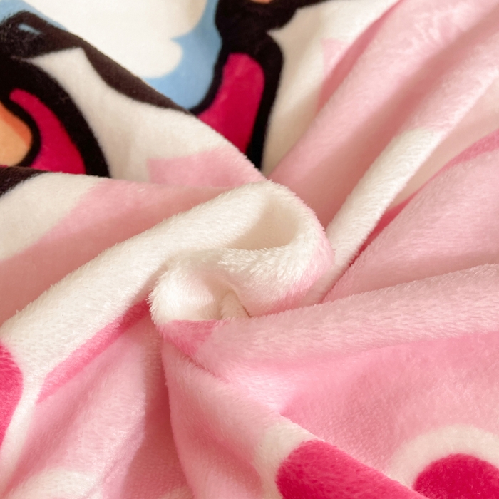 91家纺网 家纺一手货源 找家纺 鸿森林 2025新款牛奶绒大版数码印花喜羊羊与灰太狼系列四件套 甜心美羊羊