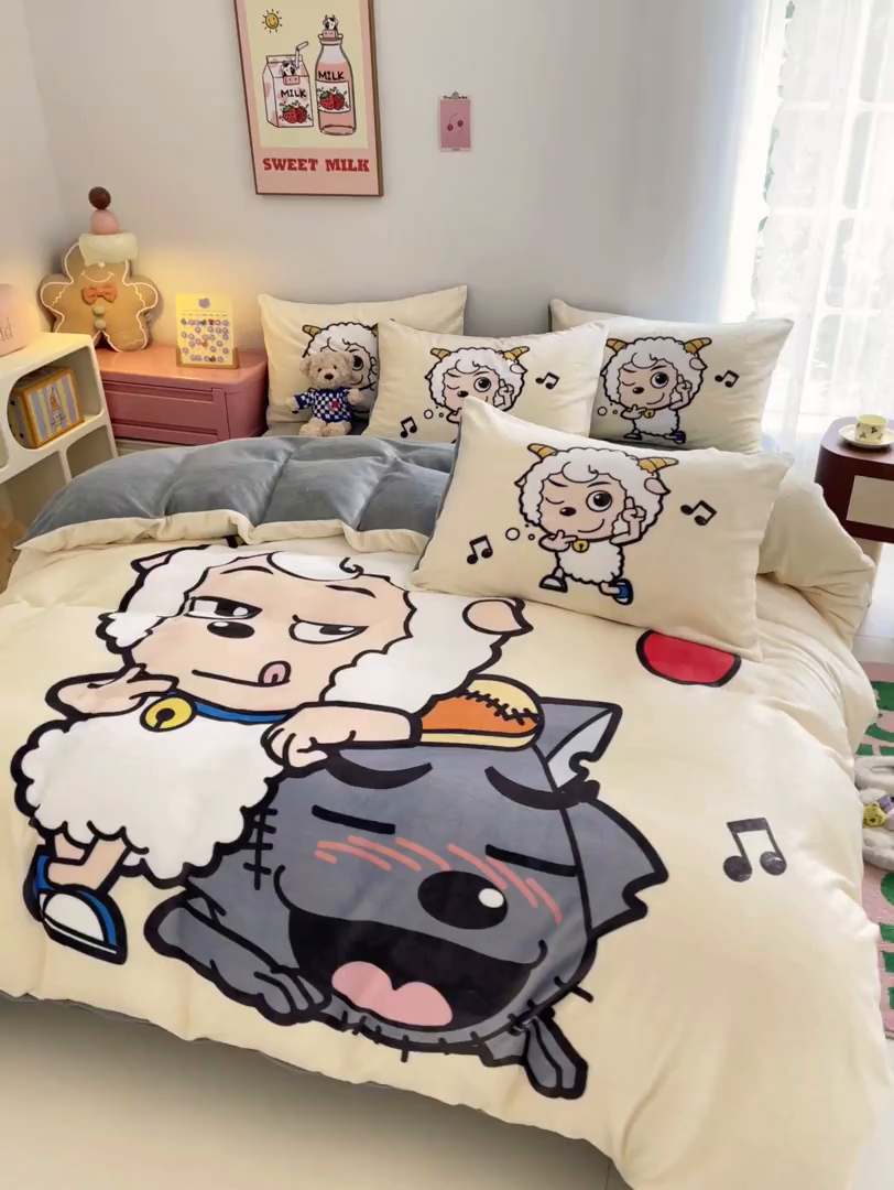 91家纺网 家纺一手货源 找家纺 鸿森林 2025新款牛奶绒大版数码印花喜羊羊与灰太狼系列四件套 铁杆萌友