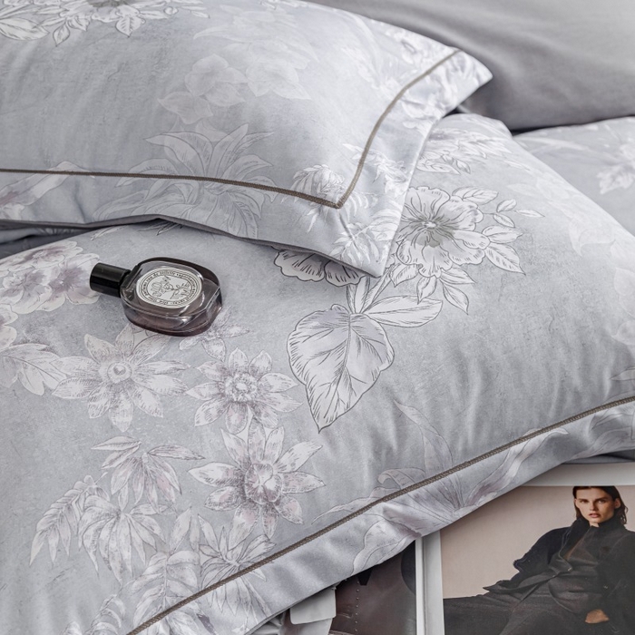 91家纺网 家纺一手货源 找家纺 鸿森林 2025新款全棉纯棉磨毛印花四件套 露西-灰