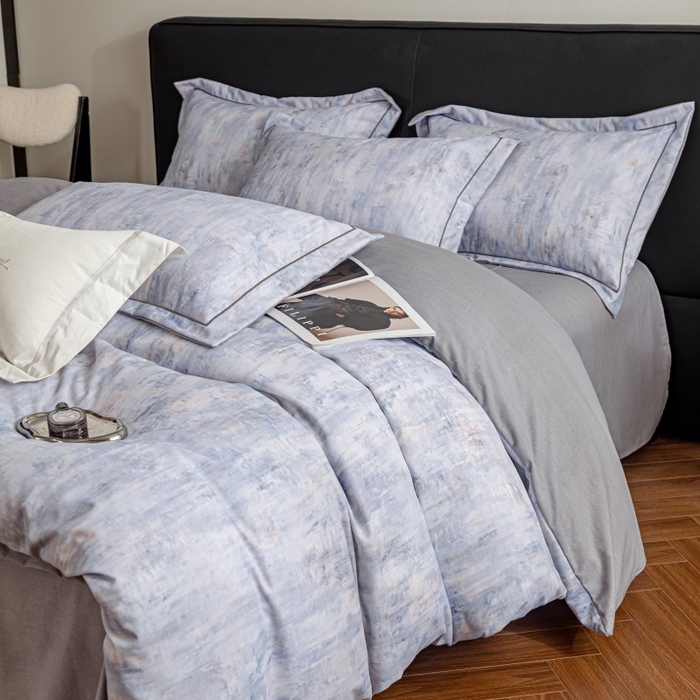 91家纺网 家纺一手货源 找家纺 鸿森林 2025新款全棉纯棉磨毛印花四件套 曼城-蓝