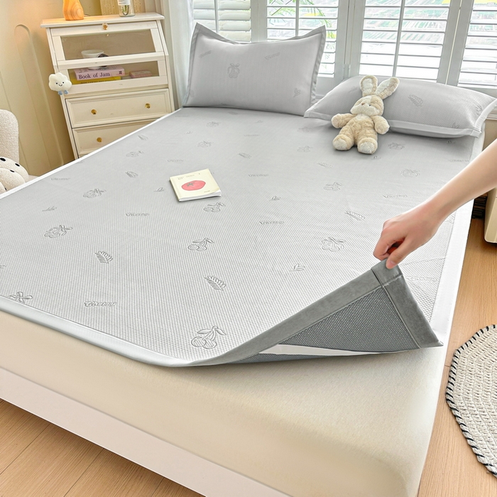 91家纺网 家纺一手货源 找家纺 （总）畅畅家纺 2025新款A类PE提花软席凉感冰豆豆凉席三件套