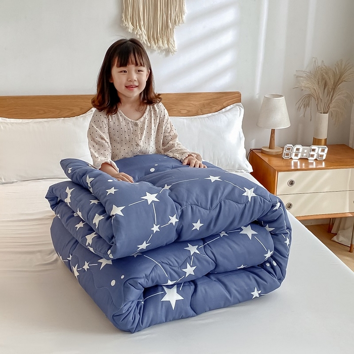 91家纺网 家纺一手货源 找家纺 （总）U被家纺 2025新款仿棉印花冬被童模图