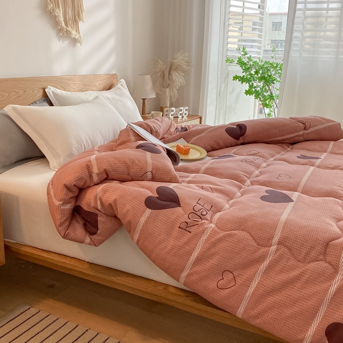 91家纺网 家纺一手货源 找家纺 （总）U被家纺 2025新款仿棉印花冬被童模图