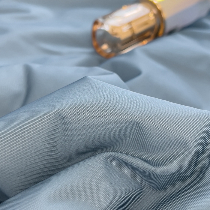 91家纺网 家纺一手货源 找家纺 鸿森林 2025新款纯色凉感丝包边夏被空调被 宾利蓝