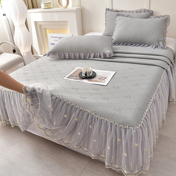 91家纺网 家纺一手货源 找家纺 畅畅家纺 2025新款网红爆款夏季立体冰豆豆凉席床裙款三件套 爱心-灰