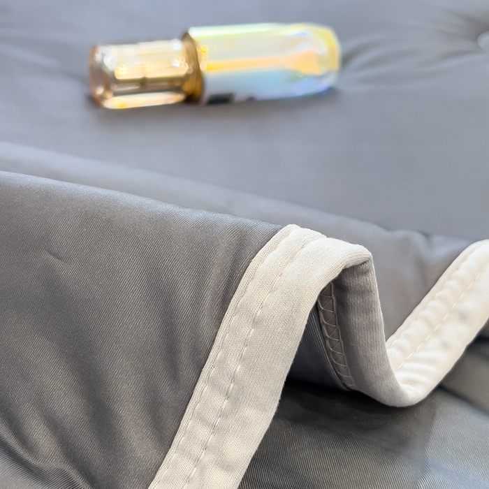 91家纺网 家纺一手货源 找家纺 鸿森林 2025新款纯色凉感丝包边夏被空调被 绅士灰