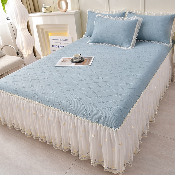 91家纺网 家纺一手货源 找家纺 畅畅家纺 2025新款网红爆款夏季立体冰豆豆凉席床裙款三件套 爱心-蓝