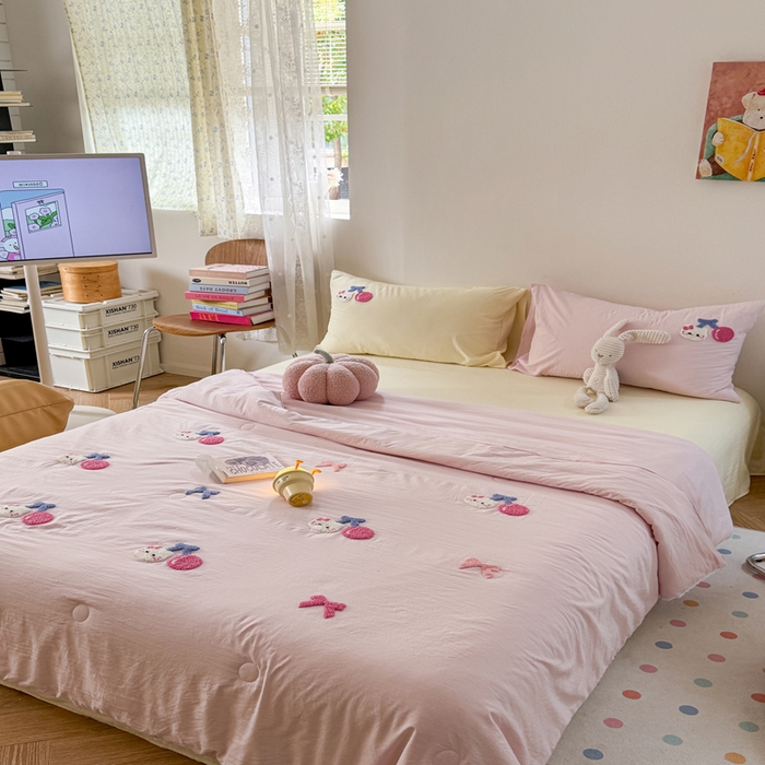 91家纺网 家纺一手货源 找家纺 （总）Sweet dreams甜梦 2025新款亲肤水洗棉毛巾刺绣夏被空调被夏凉被四件套