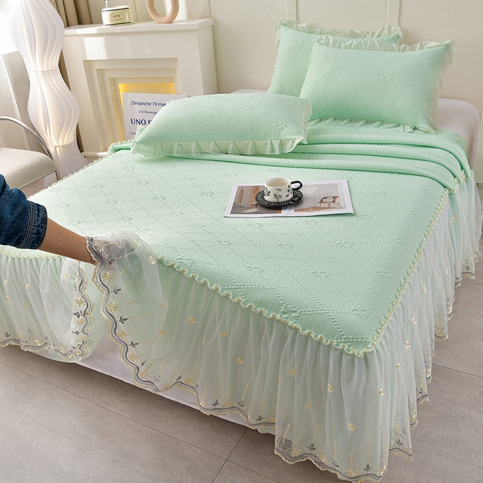 91家纺网 家纺一手货源 找家纺 畅畅家纺 2025新款网红爆款夏季立体冰豆豆凉席床裙款三件套 爱心-浅绿