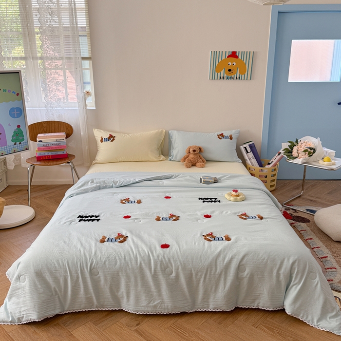 91家纺网 家纺一手货源 找家纺 （总）Sweet dreams甜梦 2025新款亲肤水洗棉毛巾刺绣夏被空调被夏凉被四件套