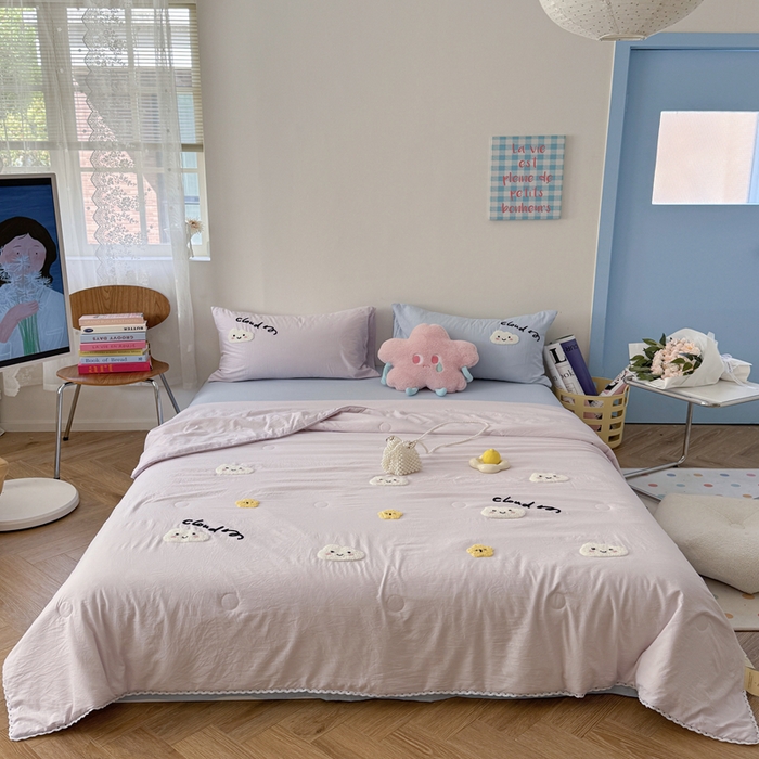 Sweet dreams甜梦 2025新款亲肤水洗棉毛巾刺绣夏被空调被夏凉被四件套 紫蓝云朵