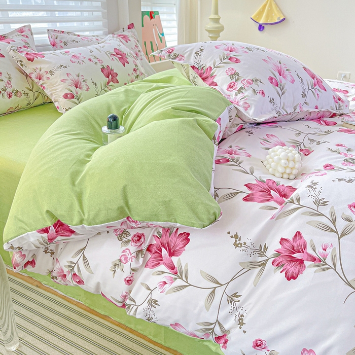 91家纺网 家纺一手货源 找家纺 朵朵家纺 2025新款亲肤水洗棉芦荟棉印花四件套 紫鸢