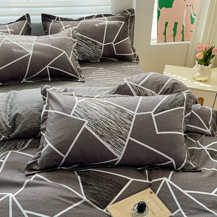 91家纺网 家纺一手货源 找家纺 朵朵家纺 2025新款亲肤水洗棉芦荟棉印花四件套 爱尚灰