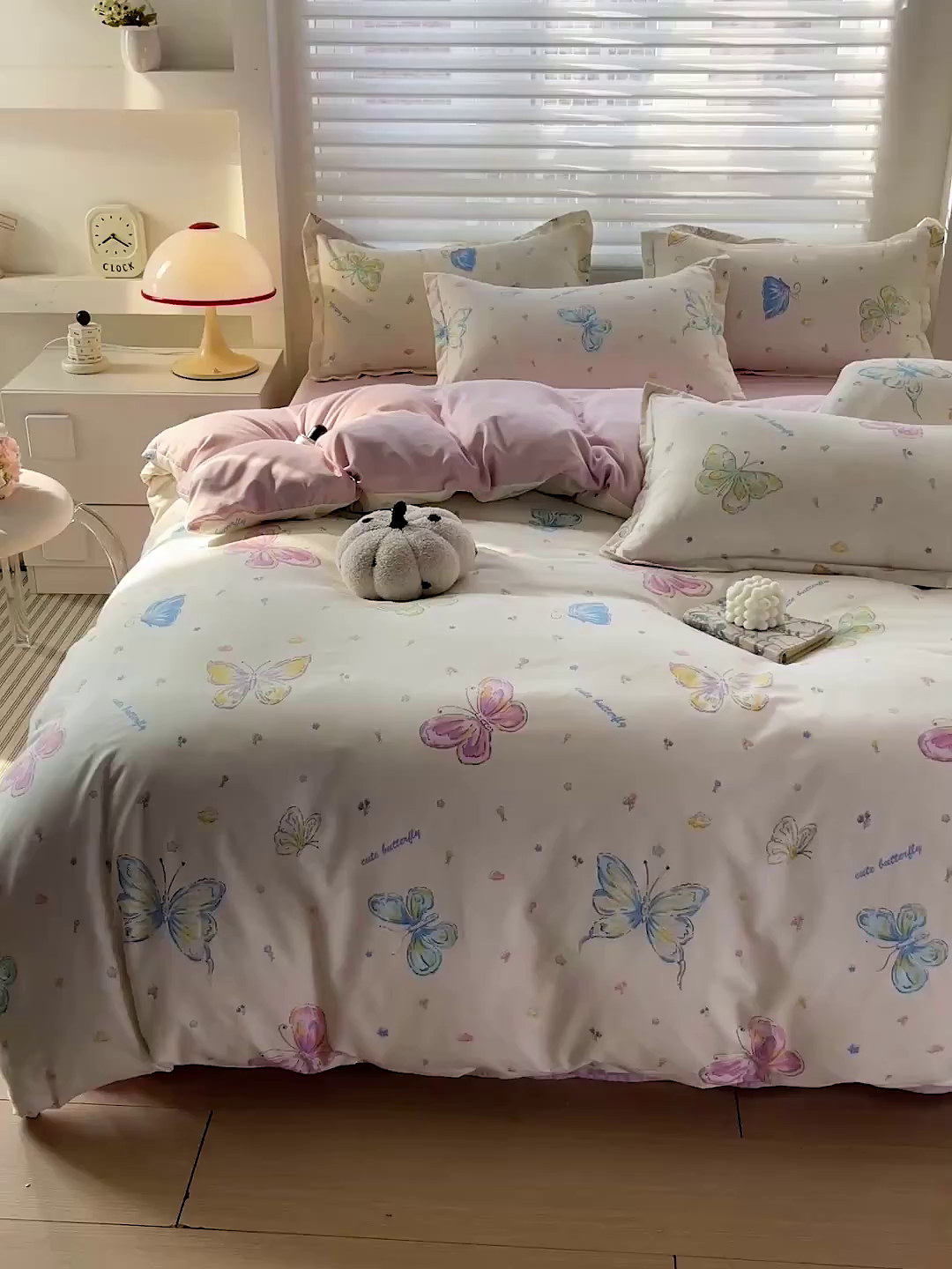 91家纺网 家纺一手货源 找家纺 朵朵家纺 2025新款亲肤水洗棉芦荟棉印花四件套 蝴蝶仙子