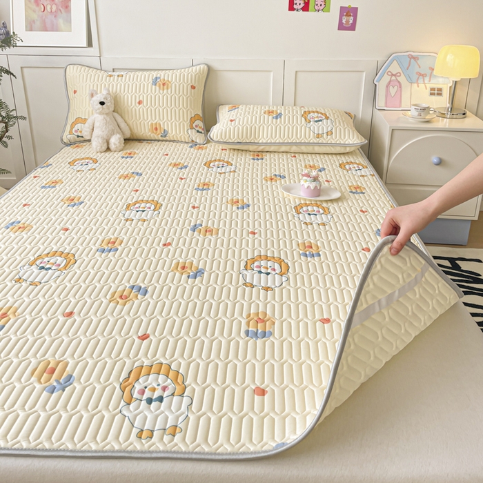 91家纺网 家纺一手货源 找家纺 沐慕 2025新款高克重小清新乳胶凉席-风格一 萌萌鸭