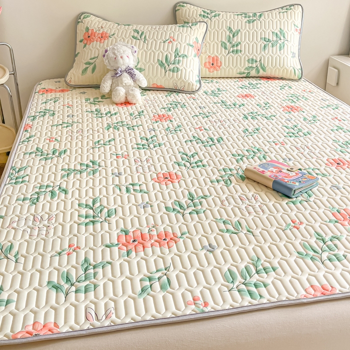 91家纺网 家纺一手货源 找家纺 沐慕 2025新款高克重小清新乳胶凉席-风格一 莫妮卡