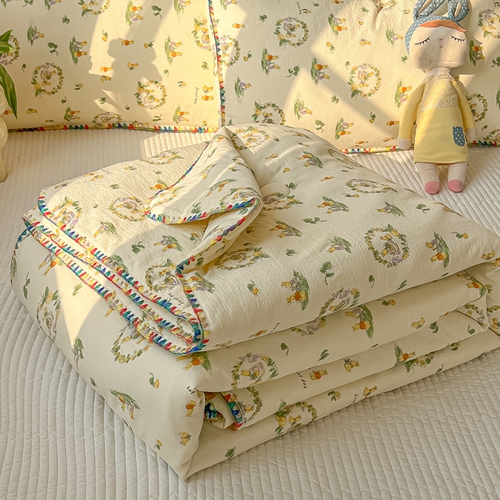 91家纺网 家纺一手货源 找家纺 （总）韩巢家纺 2025夏季新款A类云感双层纱花边款夏被夏凉被空调被薄被子