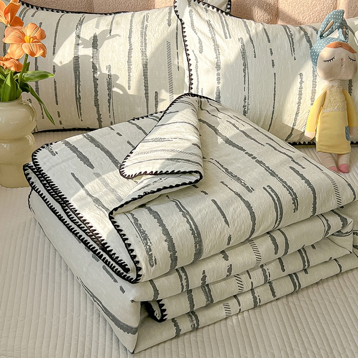 91家纺网 家纺一手货源 找家纺 （总）韩巢家纺 2025夏季新款A类云感双层纱花边款夏被夏凉被空调被薄被子