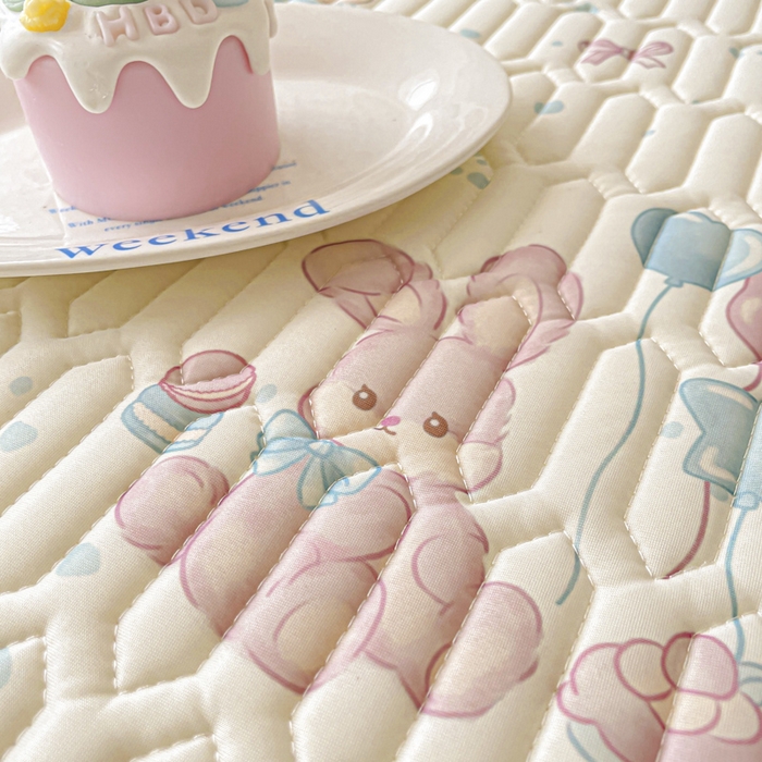 91家纺网 家纺一手货源 找家纺 沐慕 2025新款高克重小清新乳胶凉席-风格一 气球兔兔