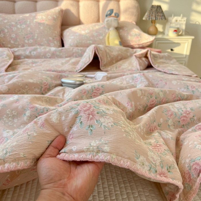 91家纺网 家纺一手货源 找家纺 韩巢家纺 2025夏季新款A类云感双层纱花边款夏被夏凉被空调被薄被子 贝壳边-爱如星辰