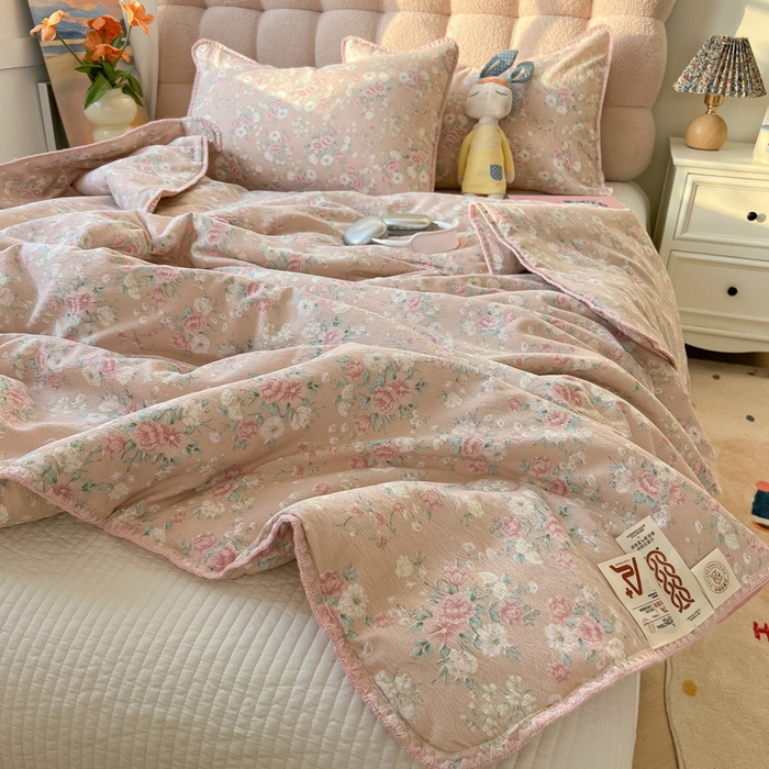 91家纺网 家纺一手货源 找家纺 韩巢家纺 2025夏季新款A类云感双层纱花边款夏被夏凉被空调被薄被子 贝壳边-爱如星辰