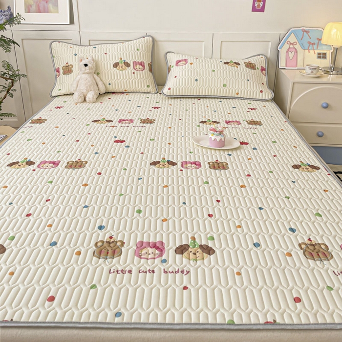 91家纺网 家纺一手货源 找家纺 沐慕 2025新款高克重小清新乳胶凉席-风格一 三小只