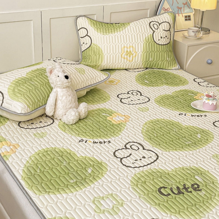 91家纺网 家纺一手货源 找家纺 沐慕 2025新款高克重小清新乳胶凉席-风格一 森系兔