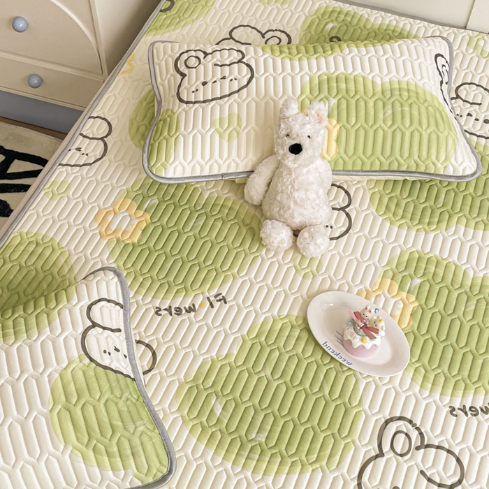 91家纺网 家纺一手货源 找家纺 沐慕 2025新款高克重小清新乳胶凉席-风格一 森系兔