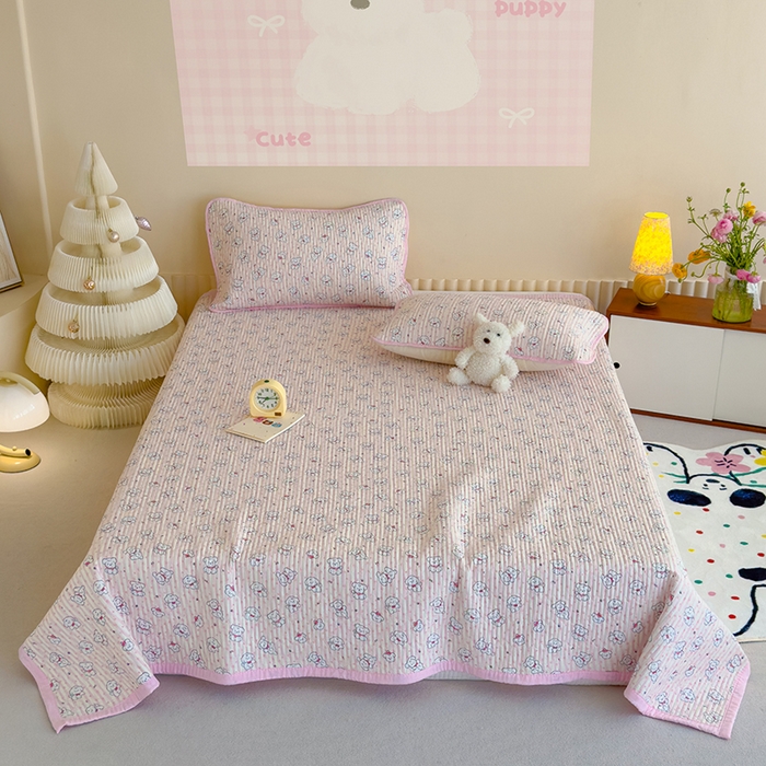 91家纺网 家纺一手货源 找家纺 贝扬思家纺 2025新款双层纱抗菌床盖三件套 粉条小狗印