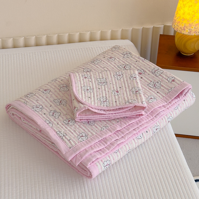 91家纺网 家纺一手货源 找家纺 贝扬思家纺 2025新款双层纱抗菌床盖三件套 粉条小狗印