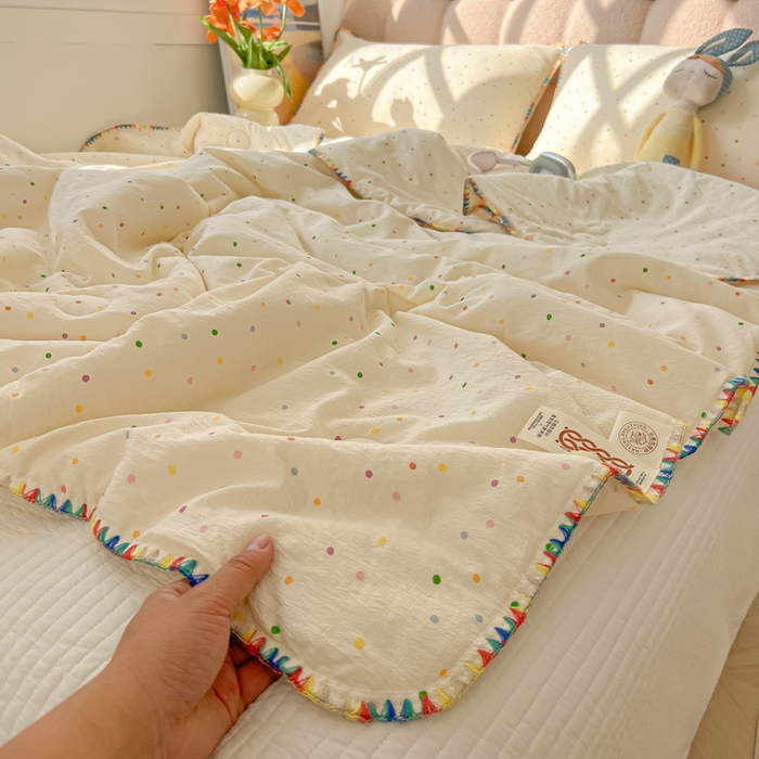 91家纺网 家纺一手货源 找家纺 韩巢家纺 2025夏季新款A类云感双层纱花边款夏被夏凉被空调被薄被子 贝壳边-波点世界