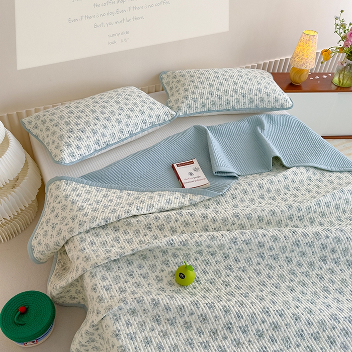 91家纺网 家纺一手货源 找家纺 贝扬思家纺 2025新款双层纱抗菌床盖三件套 春日与玫瑰