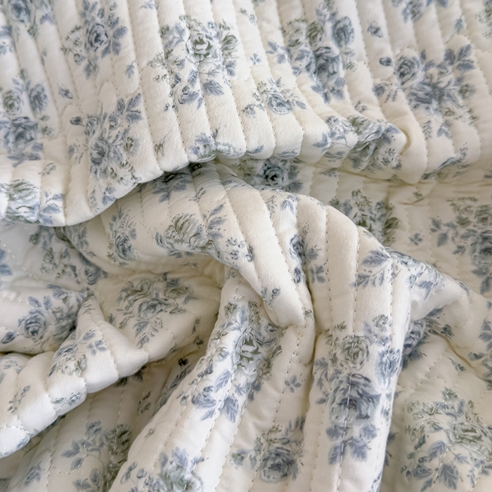 91家纺网 家纺一手货源 找家纺 贝扬思家纺 2025新款双层纱抗菌床盖三件套 春日与玫瑰