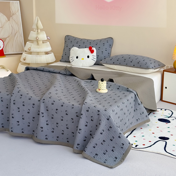 91家纺网 家纺一手货源 找家纺 贝扬思家纺 2025新款双层纱抗菌床盖三件套 呆呆kt