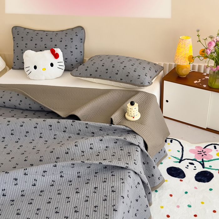 91家纺网 家纺一手货源 找家纺 贝扬思家纺 2025新款双层纱抗菌床盖三件套 呆呆kt