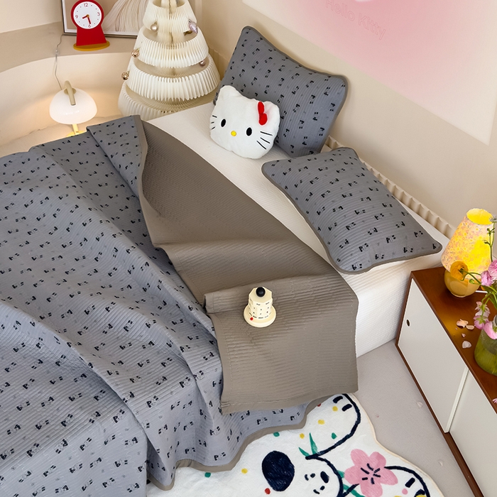 91家纺网 家纺一手货源 找家纺 贝扬思家纺 2025新款双层纱抗菌床盖三件套 呆呆kt