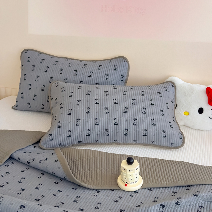 91家纺网 家纺一手货源 找家纺 贝扬思家纺 2025新款双层纱抗菌床盖三件套 呆呆kt