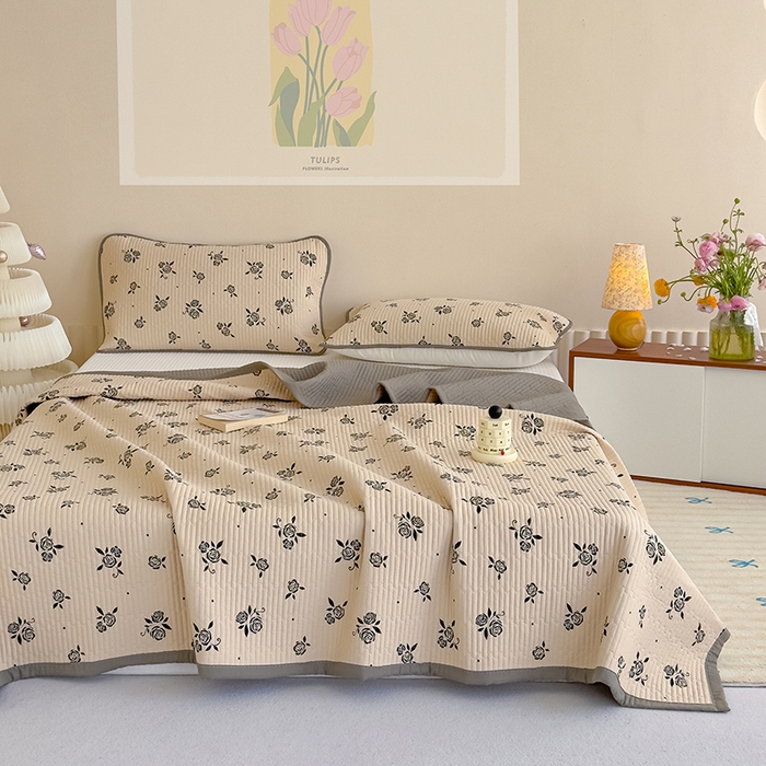 贝扬思家纺 2025新款双层纱抗菌床盖三件套 黑丝绒玫瑰