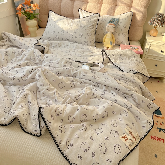 91家纺网 家纺一手货源 找家纺 韩巢家纺 2025夏季新款A类云感双层纱花边款夏被夏凉被空调被薄被子 贝壳边-猫咪恋人