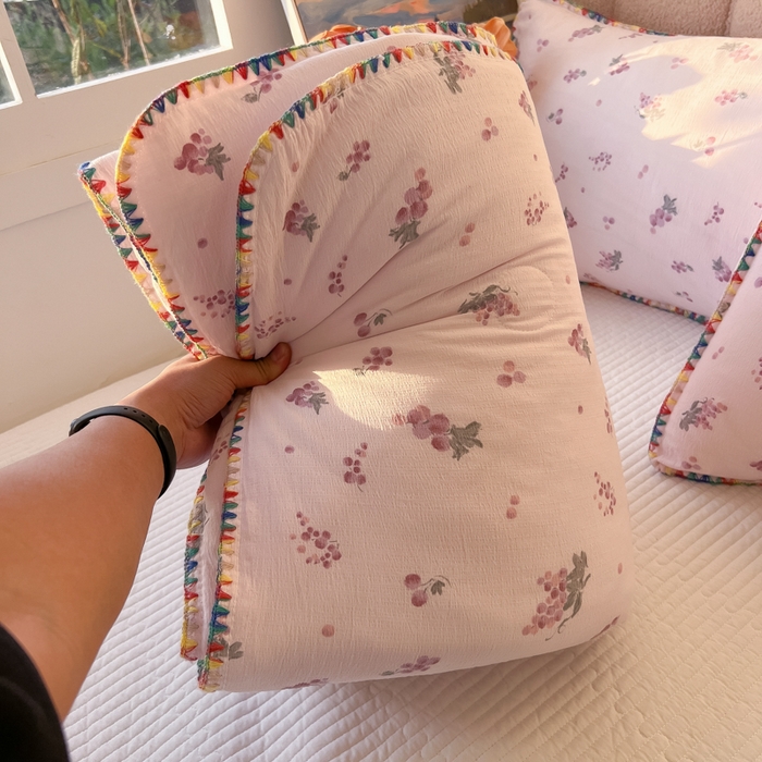 91家纺网 家纺一手货源 找家纺 韩巢家纺 2025夏季新款A类云感双层纱花边款夏被夏凉被空调被薄被子 贝壳边-葡萄七分甜