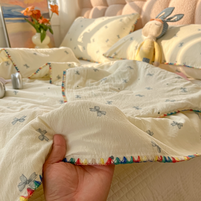 91家纺网 家纺一手货源 找家纺 韩巢家纺 2025夏季新款A类云感双层纱花边款夏被夏凉被空调被薄被子 贝壳边-相思蓝