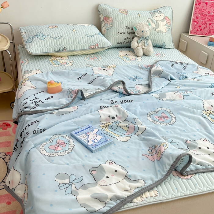 91家纺网 家纺一手货源 找家纺 沐慕 2025新款小清新凉感丝夏被凉席四件套 萌宠礼物