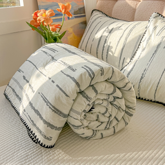 91家纺网 家纺一手货源 找家纺 韩巢家纺 2025夏季新款A类云感双层纱花边款夏被夏凉被空调被薄被子 贝壳边-云边星辰