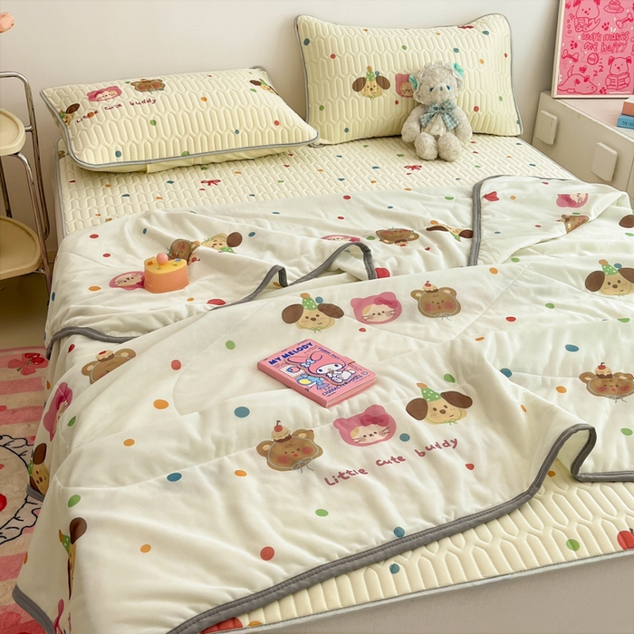 91家纺网 家纺一手货源 找家纺 沐慕 2025新款小清新凉感丝夏被凉席四件套 三小只