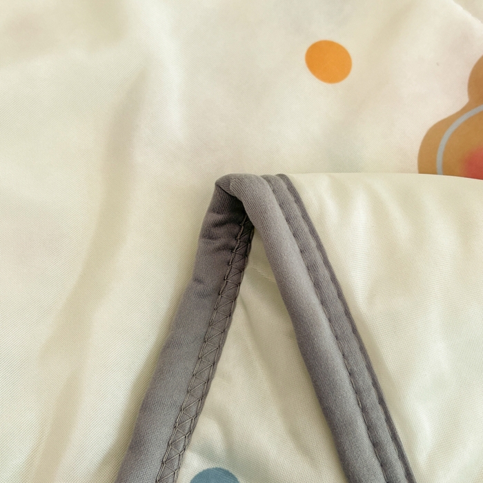 91家纺网 家纺一手货源 找家纺 沐慕 2025新款小清新凉感丝夏被凉席四件套 三小只