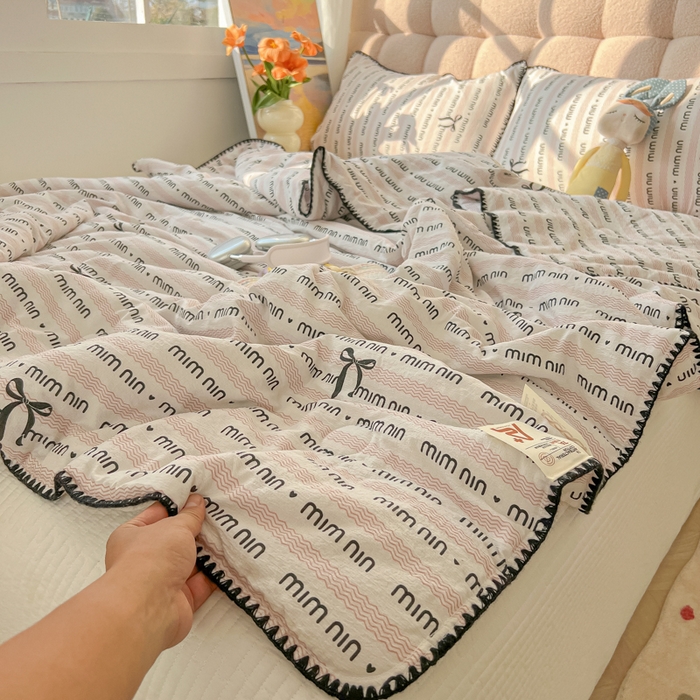 91家纺网 家纺一手货源 找家纺 韩巢家纺 2025夏季新款A类云感双层纱花边款夏被夏凉被空调被薄被子 贝壳边-韵味粉