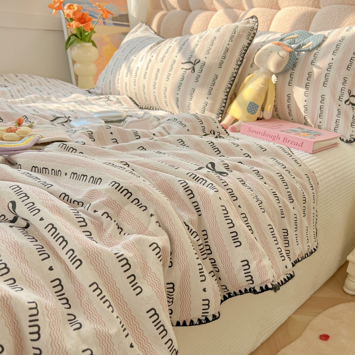 91家纺网 家纺一手货源 找家纺 韩巢家纺 2025夏季新款A类云感双层纱花边款夏被夏凉被空调被薄被子 贝壳边-韵味粉