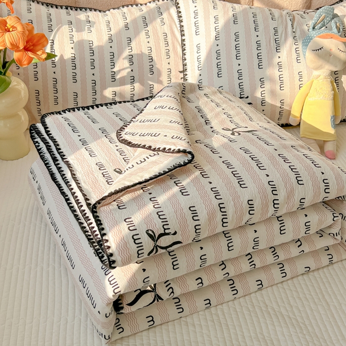 91家纺网 家纺一手货源 找家纺 韩巢家纺 2025夏季新款A类云感双层纱花边款夏被夏凉被空调被薄被子 贝壳边-韵味粉